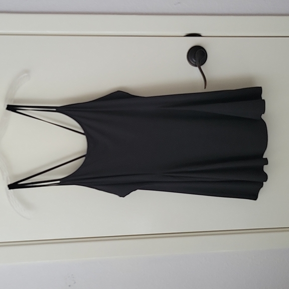 measeor Tops - Measeor Black Top